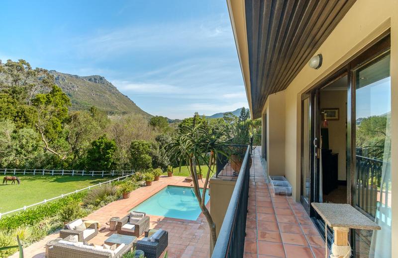 5 Bedroom Property for Sale in Valley Area Western Cape